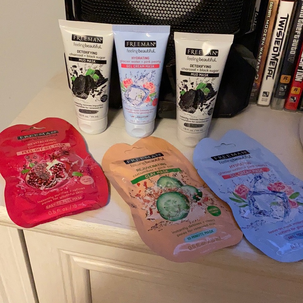 Freeman Face Mask Set
